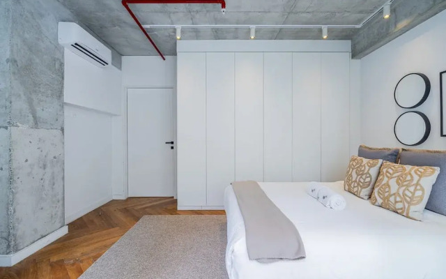 w Cozy 2BR in Plaza Herrera