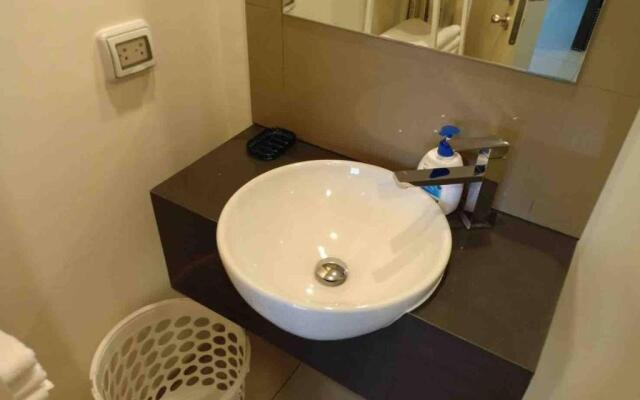 4322 - 2 Bedroom Seaview Apartment, Unixx Pattaya