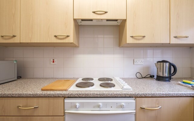 Station Apartment
