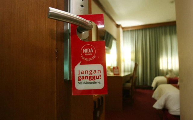 NIDA Rooms Ahmad Yani Cempaka