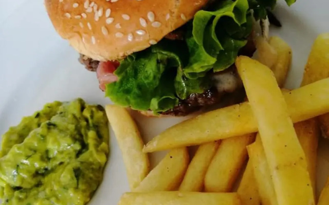 Hotel WLH Bogota - White Lighthouse