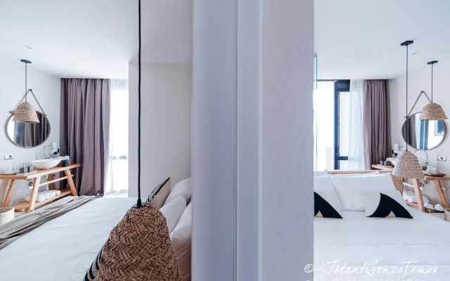 Cumeja - Beach Club & Hotel