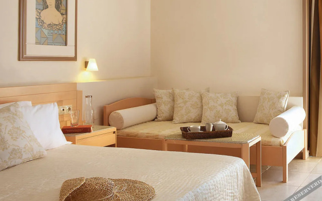 Hellenic Palace