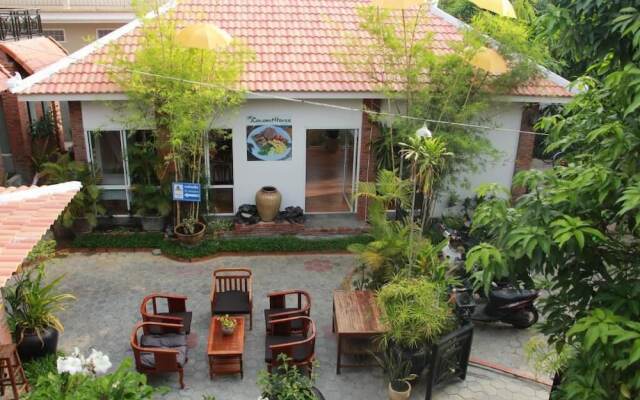 The Coconut House Villa