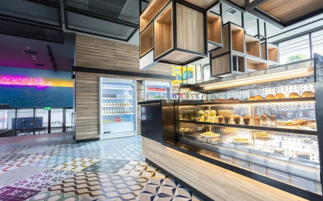 COSI Pattaya Wong Amat Beach