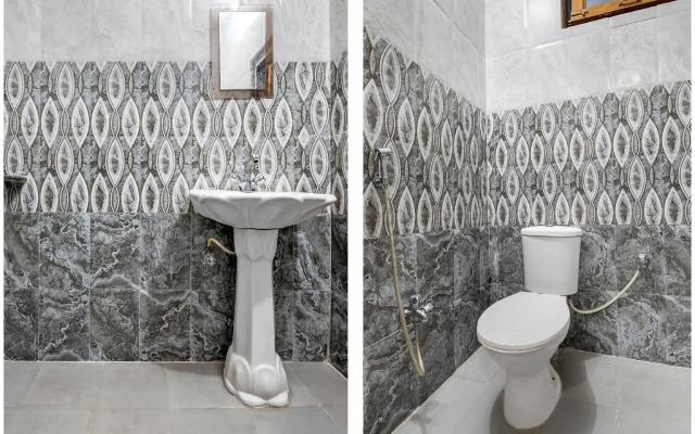 Aarav Hotel by OYO Rooms