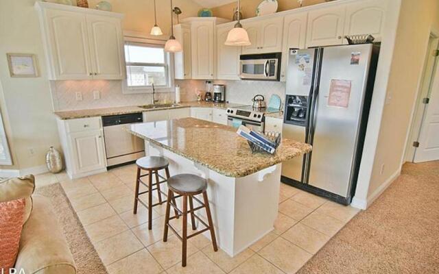 Anchored Inn- Sea Star 202