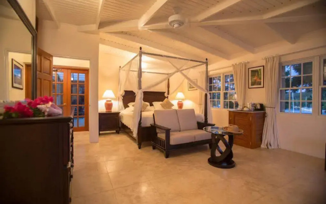Admiral's Inn and Gunpowder Suites