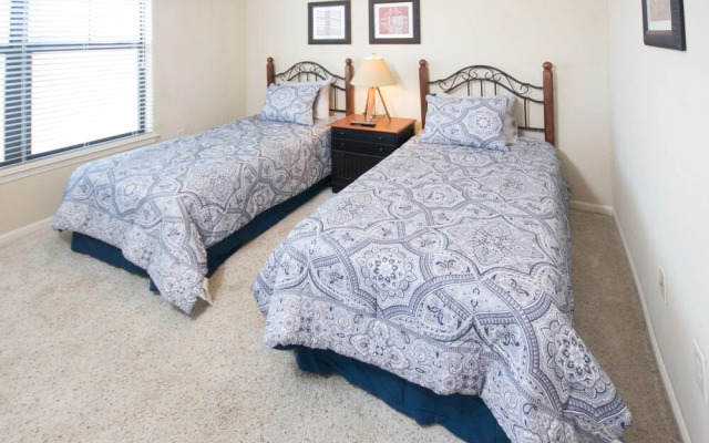 Bella Piazza 903 - 813