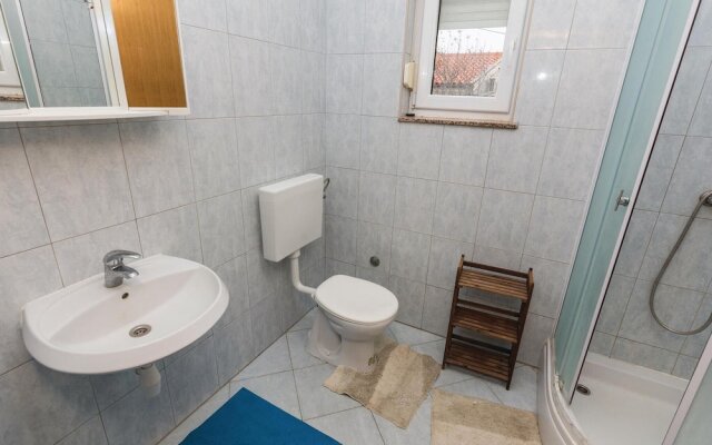 Amazing Apartment in Vir With 2 Bedrooms and Wifi