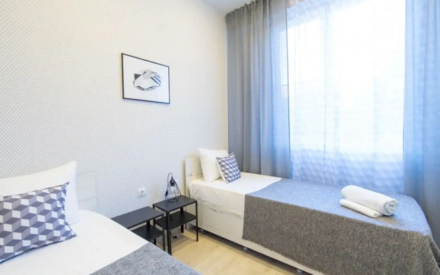 More Apartments na Tsvetochnoy 30 (3)