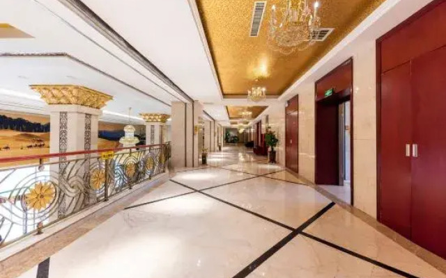 Jinhu Hotel
