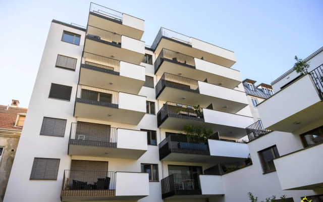 Vienna Sunny Side Up Apartments