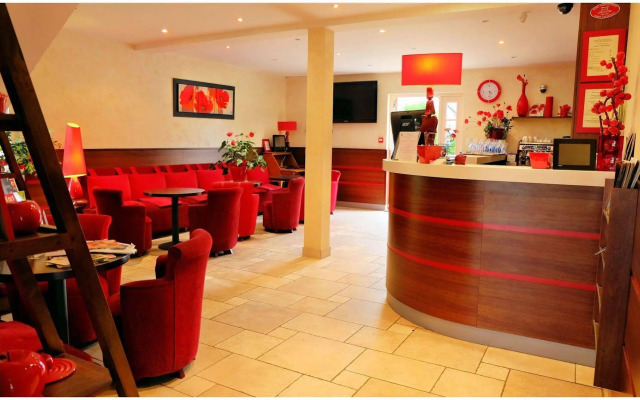 The Originals Relais, Hôtel Restaurant Les Coquelicots