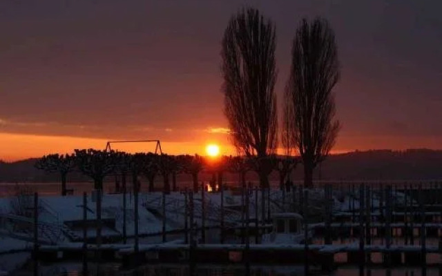Gastehaus Zur Seepromenade