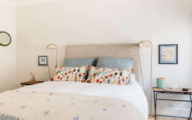 The Tyburnia Escape - Bright & Central 3BDR Apartment