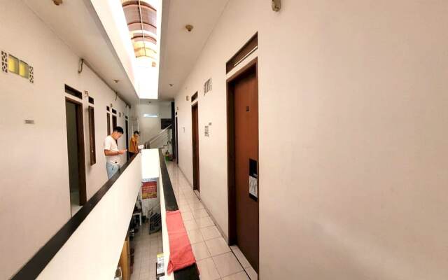 Hotel O Regol Srimahi Residence