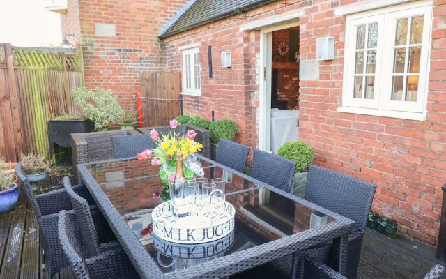 The Mews