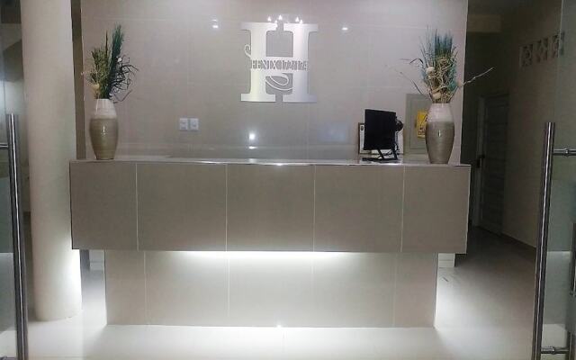 Hotel Fenix