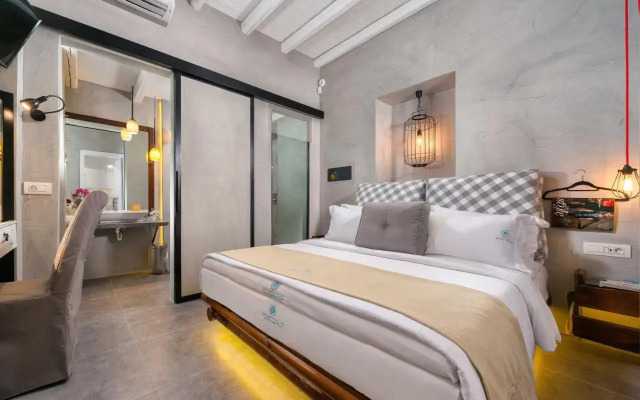 Lindos Shore Summer House