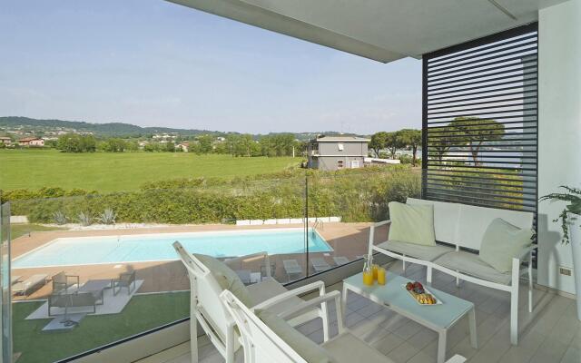 Bristol Exclusive 2 5 by Wonderful Italy