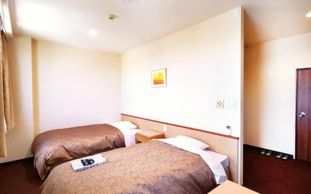 Hotel Daikokuya – Guest Rooms – Yatsushiro