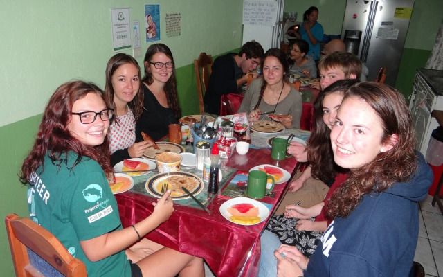 Hotel Sloth Backpackers