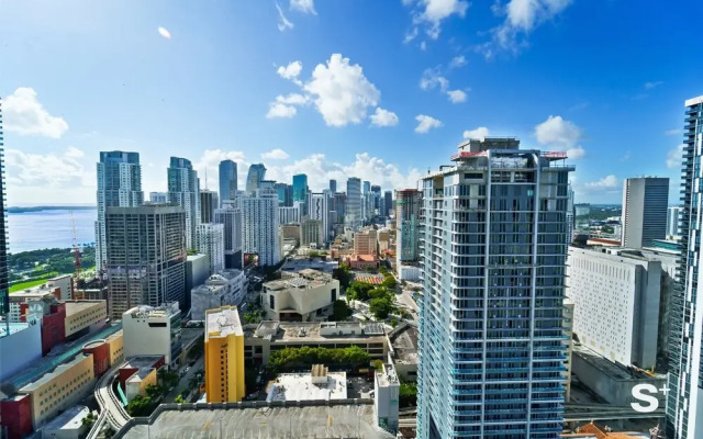 Miami Luxury Studio With City View
