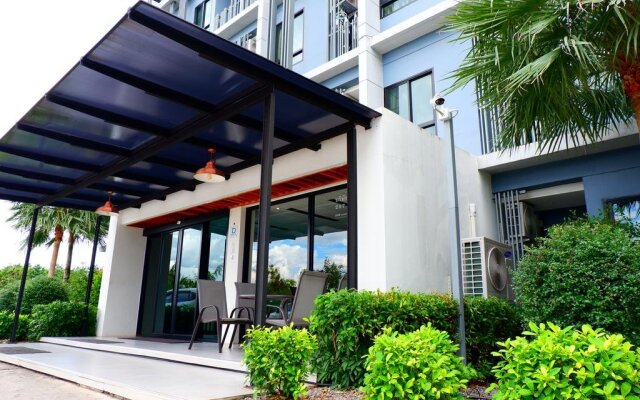 The De Hotel