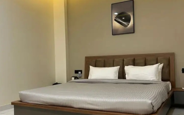 Hotel Sky MMD