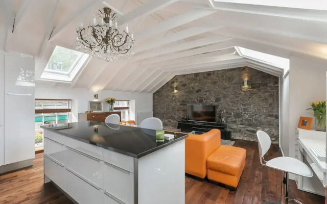 Stylish 1-bedroom Apt Close to Princes Street