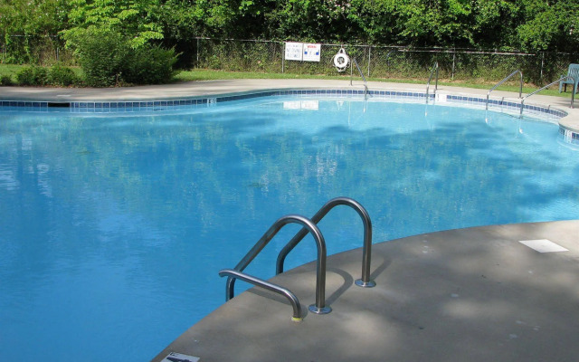 Highland Lake Inn & Resort