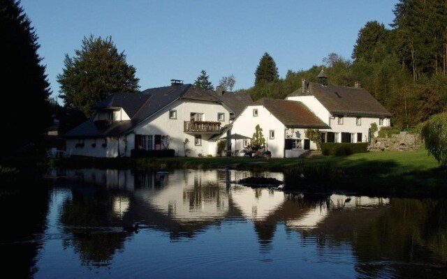 Le Vieux Moulin