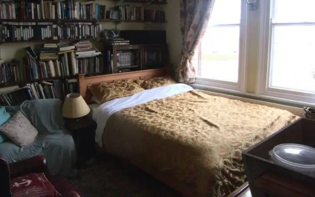 Ms McCreadys Guest House