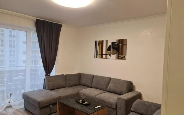 Oscar House