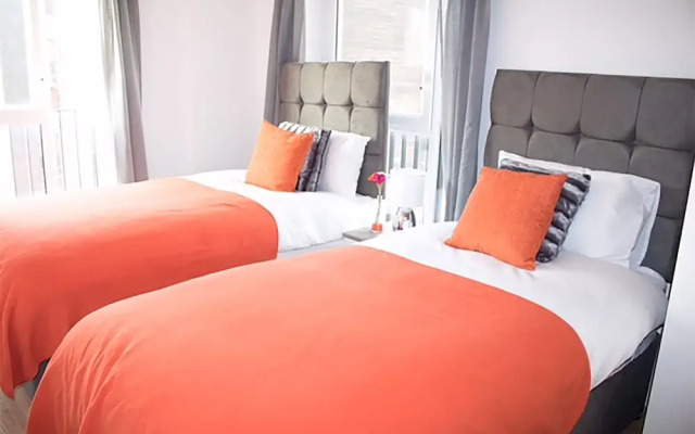 Luxury 2 Bed Apartment