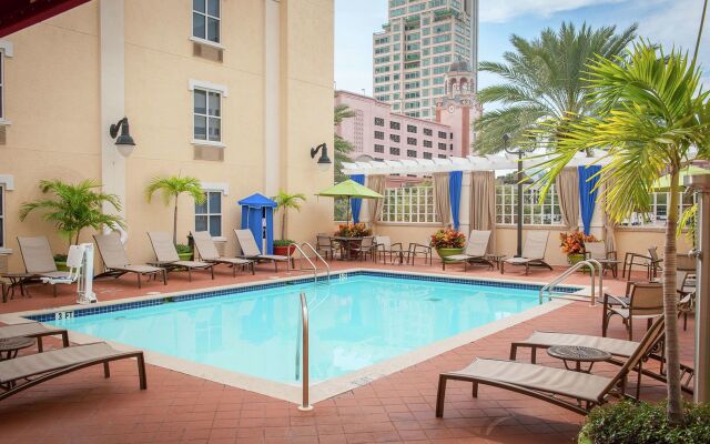 Hampton Inn & Suites St. Petersburg/Downtown