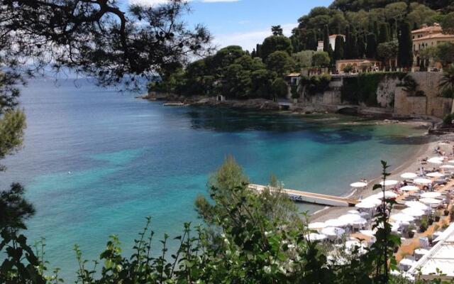 Very Nice Flat St. Jean Cap Ferrat