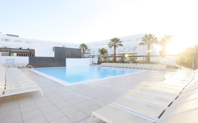 Aequora Lanzarote Suites