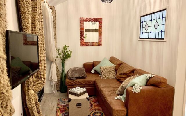 Bybrook Barn Bed & Breakfast