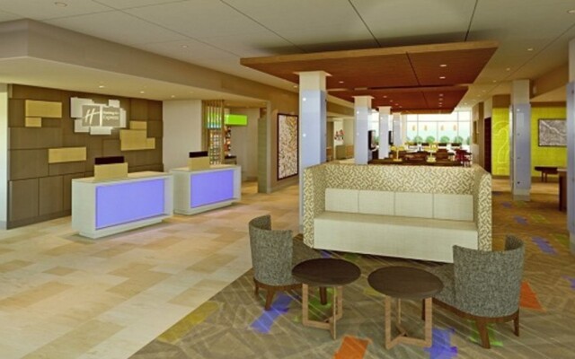 Holiday Inn Express & Suites Salem, an IHG Hotel