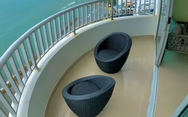 Apartamento P1-32 Frente al Mar, Piscina y Wifi