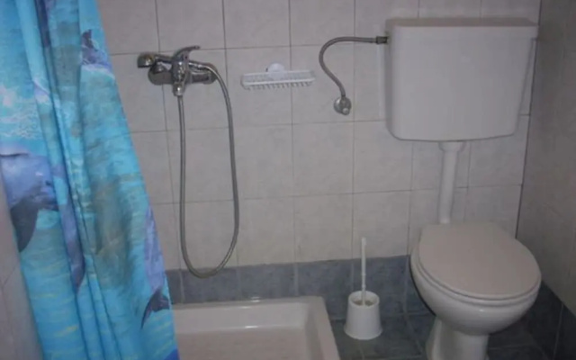 Christos Makrinos Rooms
