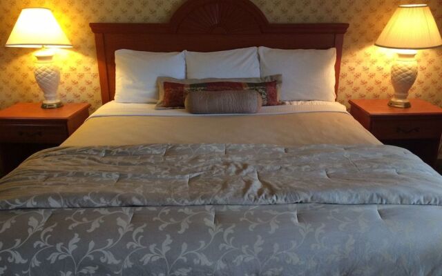 O'Sullivan's On The Lake Motel