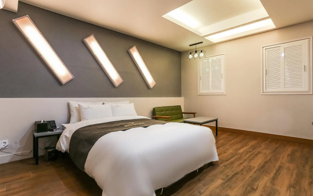Meridien Hotel