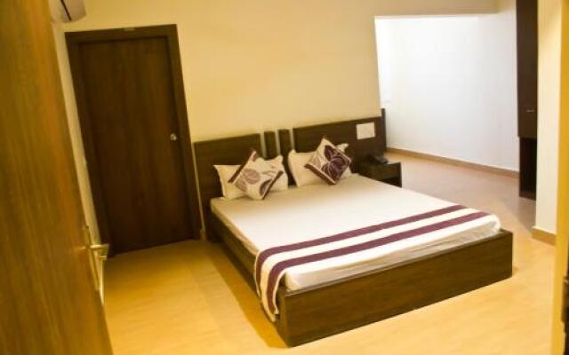 Hotel Vrindavan Palace