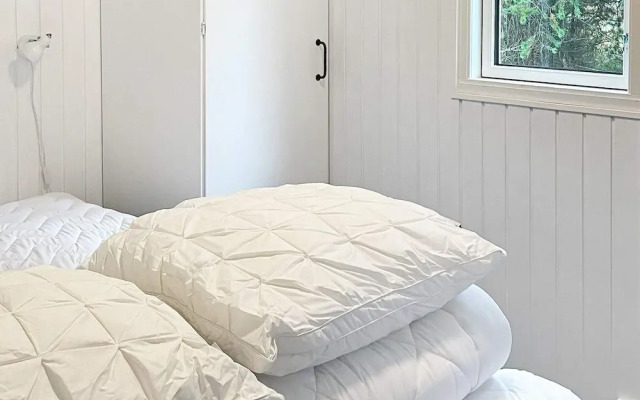 6 Person Holiday Home in Oksbol