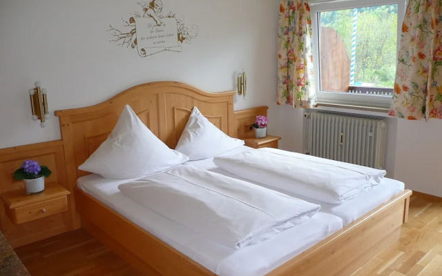 Hotel Schöne Aussicht Garni