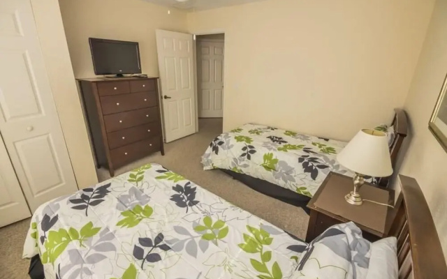 Lin's Villas at Seven Dwarfs Condo