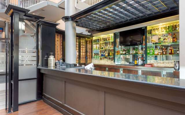 Best Western Plus Village Park Inn